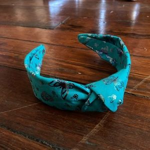 Butterflies knotted headband